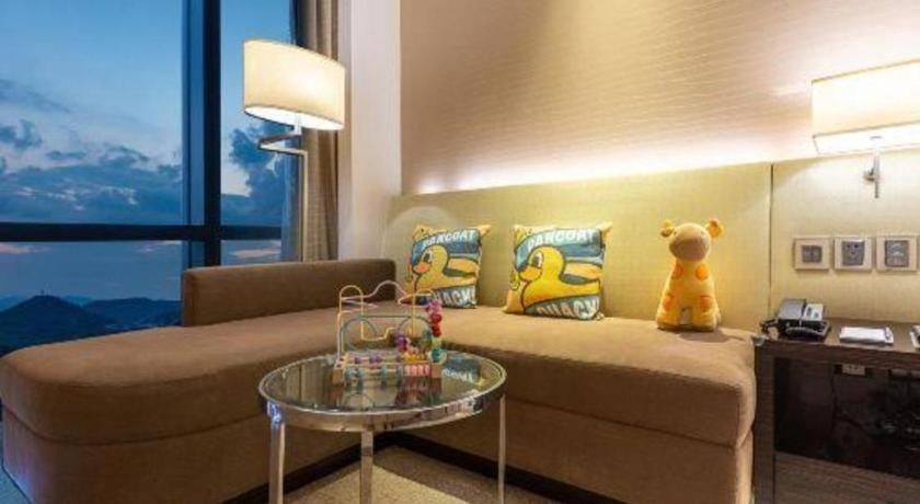 New World Guiyang Hotel Exterior foto