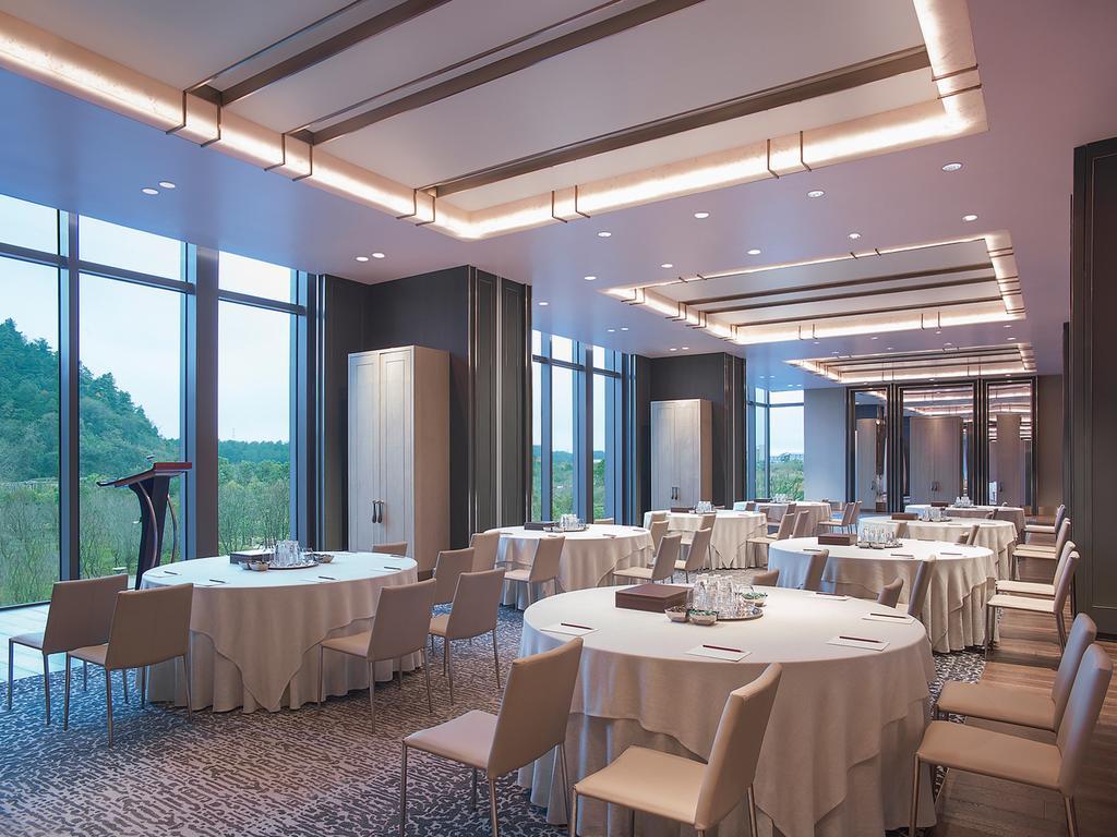 New World Guiyang Hotel Exterior foto